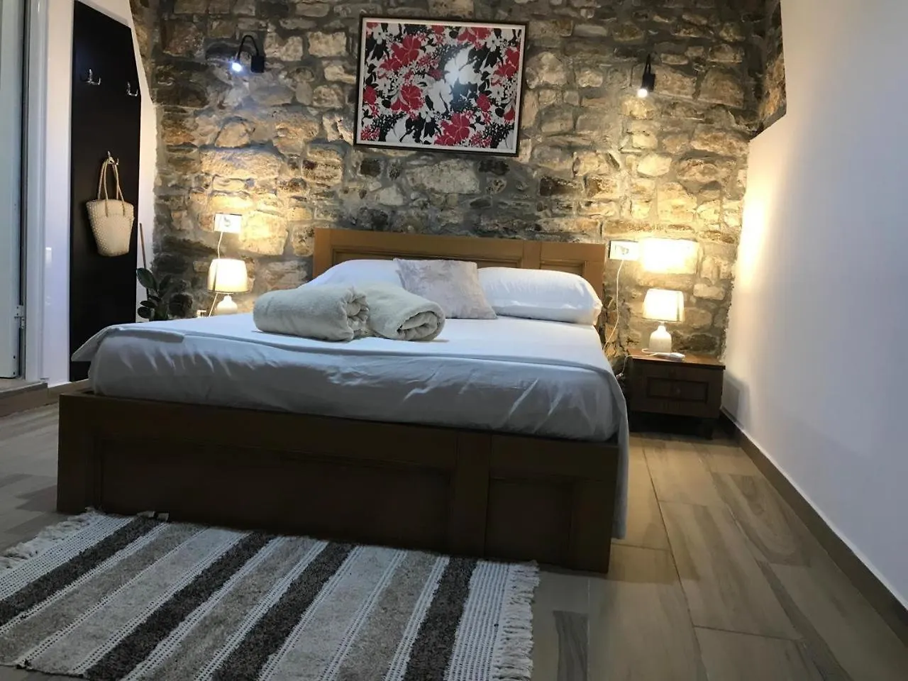 Bujtina Veritos Berat Guest house