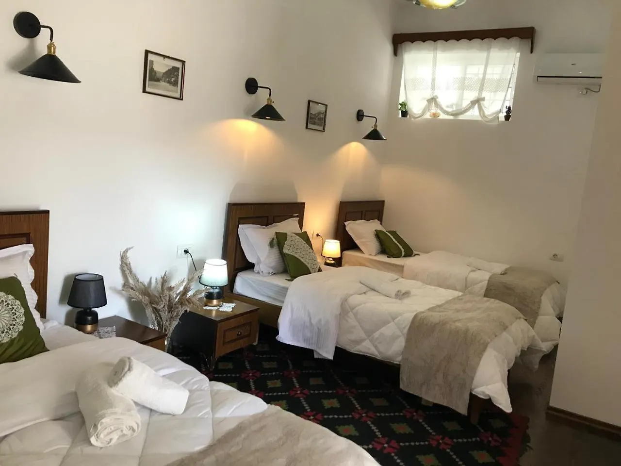 Guest house Bujtina Veritos Berat