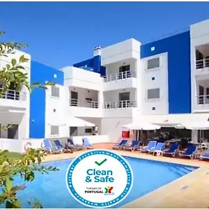 https://vicentina-aparthotel.hotelaalgarve.com